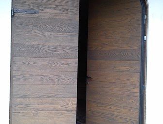 PORTA INGRESSO IN ROVERE